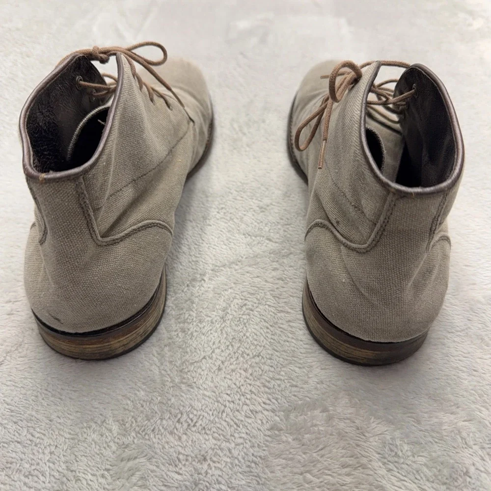 John Varvatos Light Gray Canvas Chukka Boots